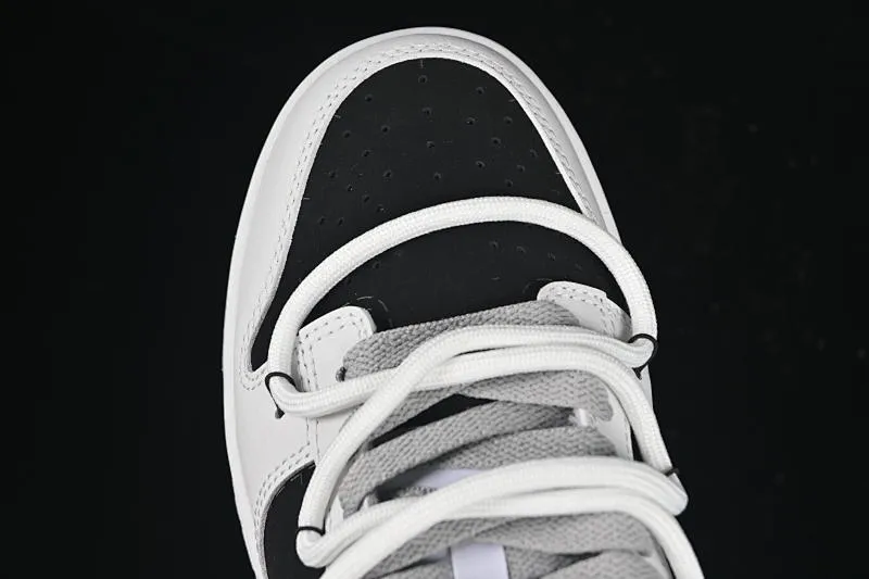 All categories Nk SB Dunk Series Nk SB Dunk Low High-end customized low-top sneakers Nike SB Dunk Low "Just Do it" Strap black and silver Anniversary high-end customized low-top casual sneakers WS0414-025